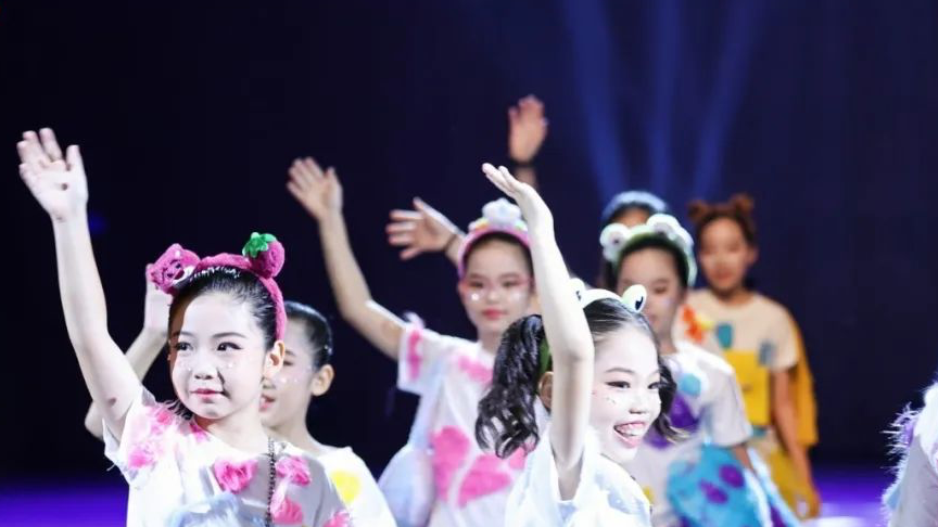 汇演回顾|2024“点亮星方向-我们圳朝阳”深圳市青少年才艺迎新汇报演出圆满落幕！